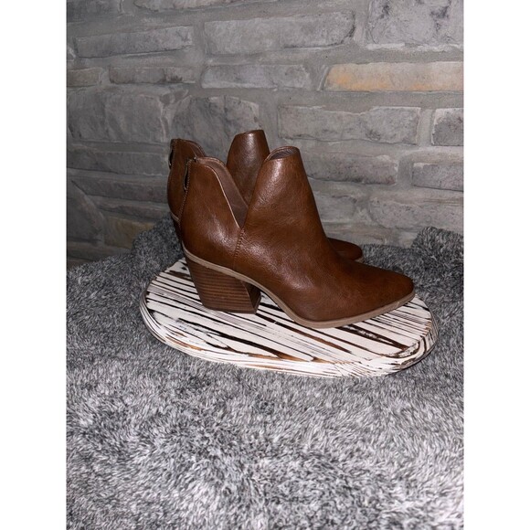 Michael Shannon Shoes - Michael By Michael Shannon Womens Aubrey Bootie - Brown Size 9